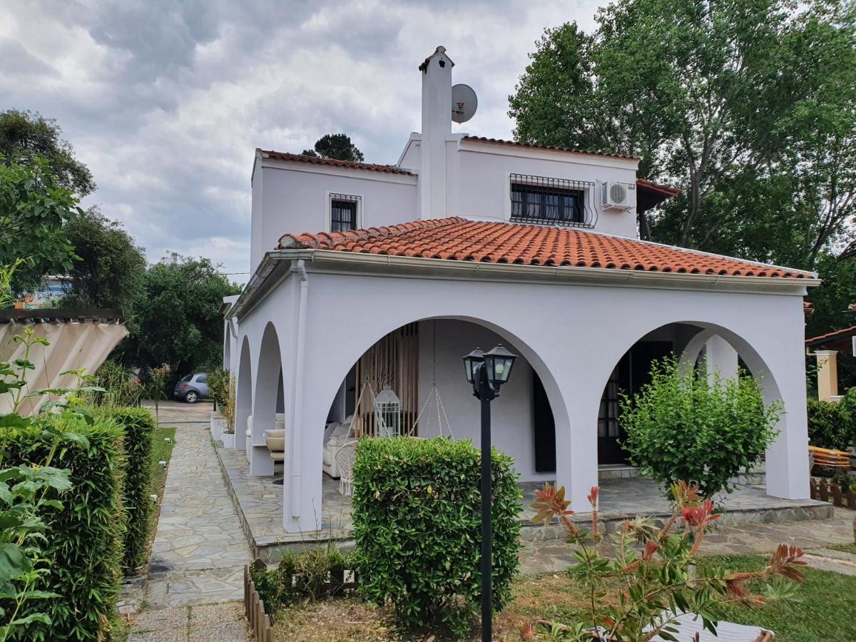 Villa Georgia Acharavi  Esterno foto